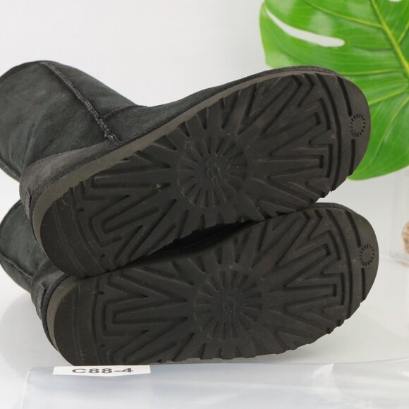 UGG Womens Classic Short II Boot Size 6 Black Suede Sherpa Pull On Shearling - Picture 10 of 14